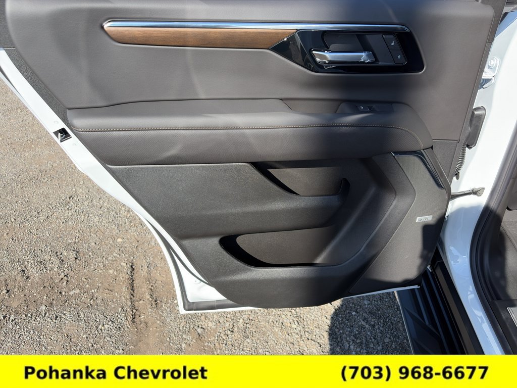 New 2026 Chevrolet Tahoe High Country w/ Sun And Tow Package AWD/4WD image 28