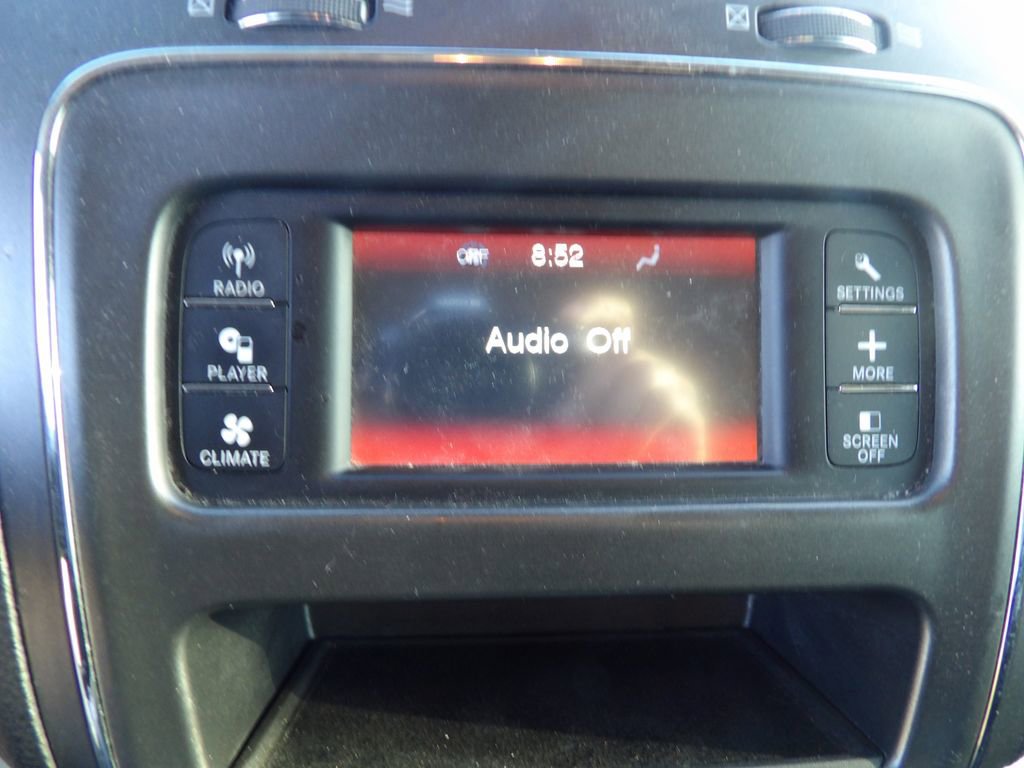 Used 2020 Dodge Journey SE w/ SE Popular Equipment Group image 18