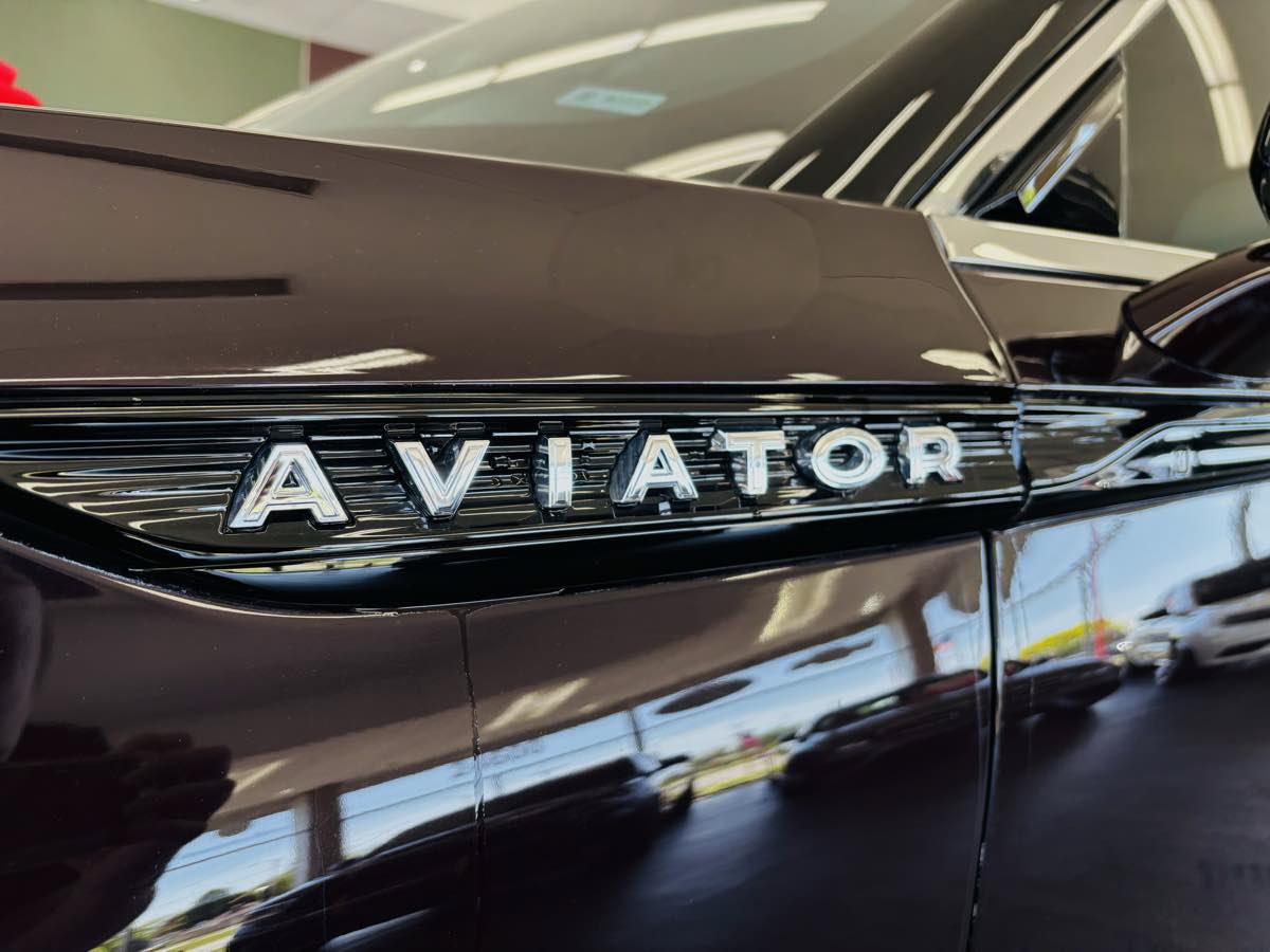Used 2023 Lincoln Aviator Black Label w/ Dynamic Handling Package AWD/4WD image 5