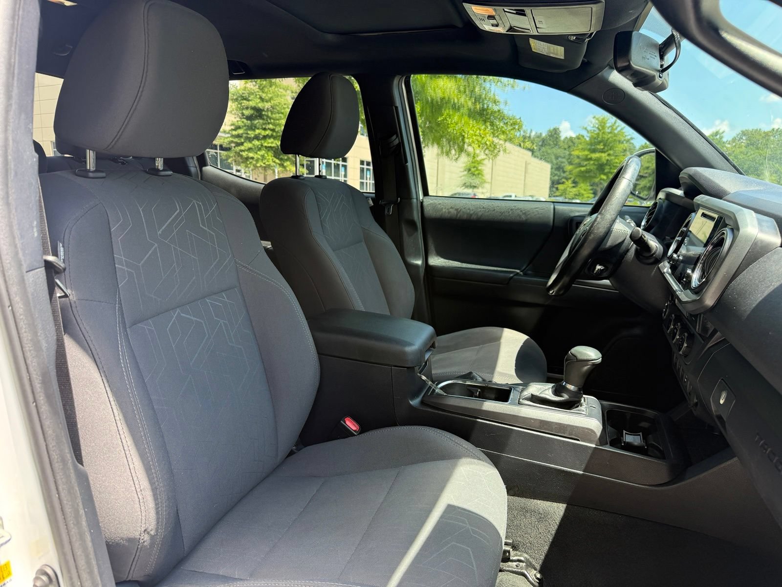 Used 2017 Toyota Tacoma TRD Sport w/ Premium & Technology Package RWD image 35