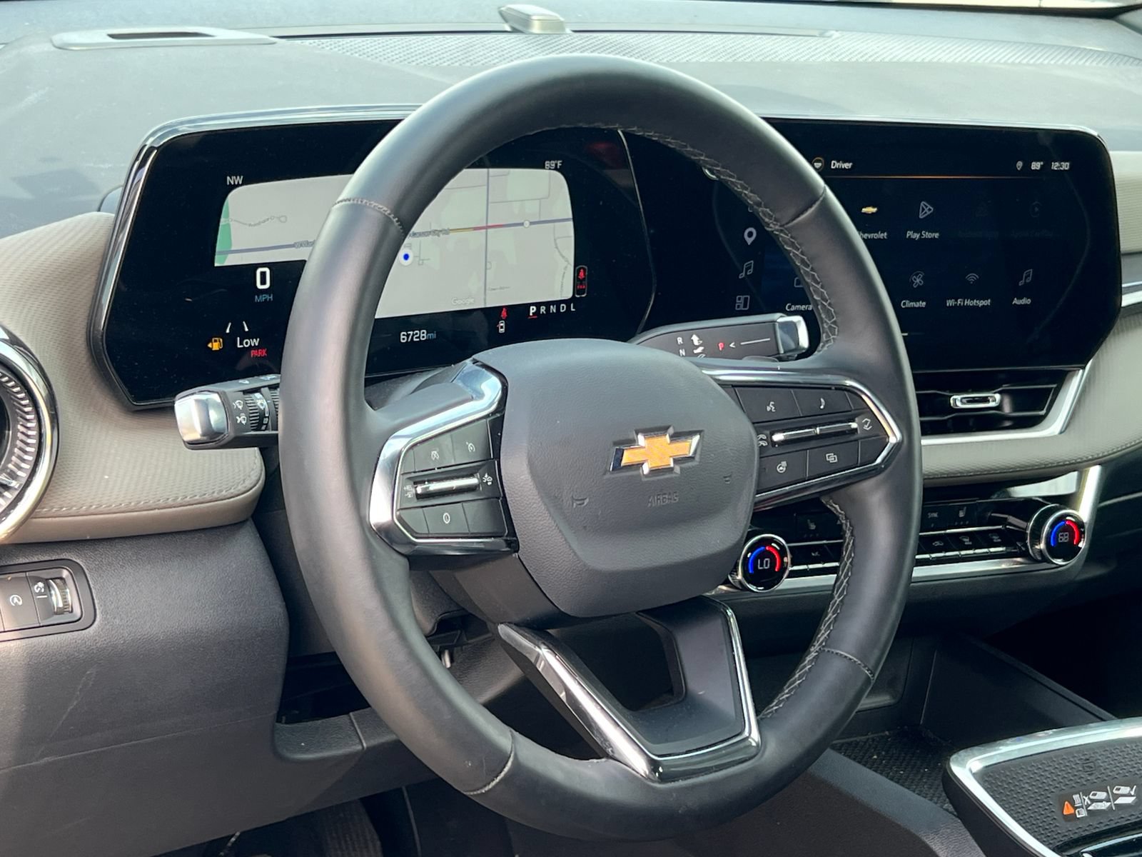 Certified 2026 Chevrolet Equinox LT w/ Convenience Package II AWD/4WD image 2