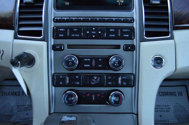 Used 2011 Ford Taurus SEL w/ 201A Rapid Spec Order Code image 21