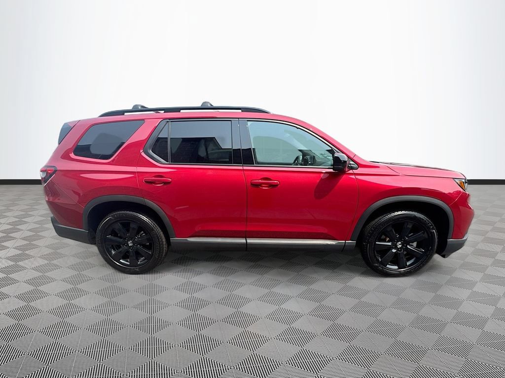 Used 2025 Honda Pilot Black Edition image 35