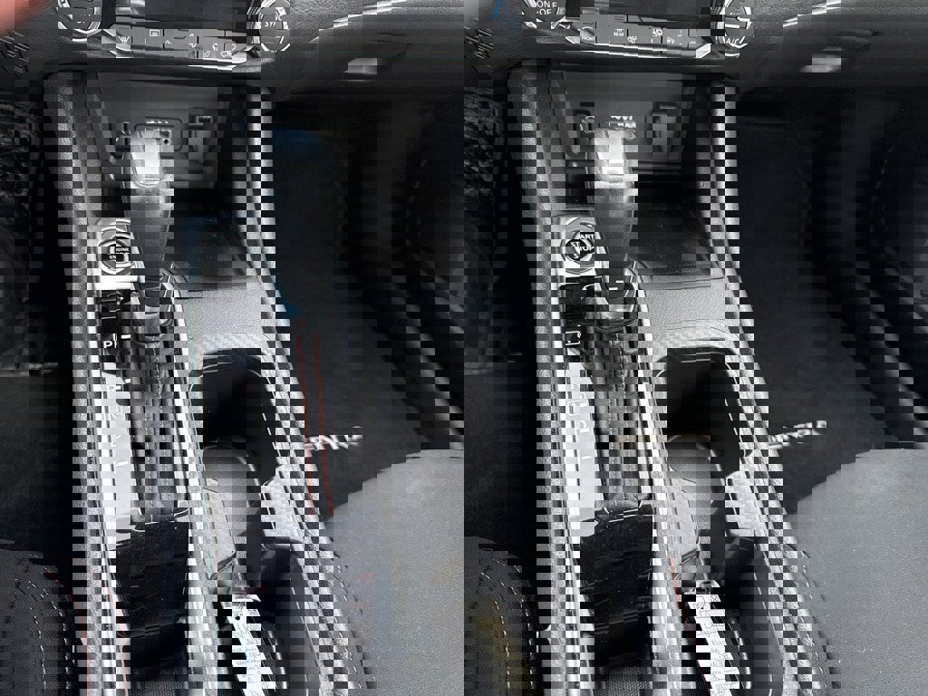 Used 2024 Nissan Sentra SR image 16