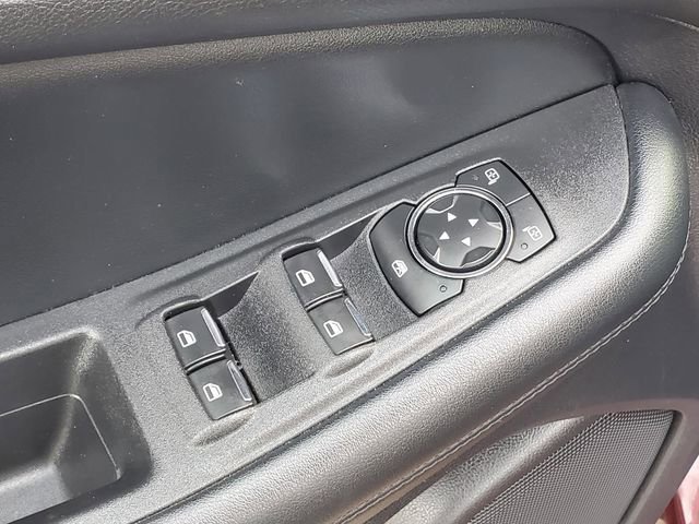 Used 2021 Ford Edge SEL image 12