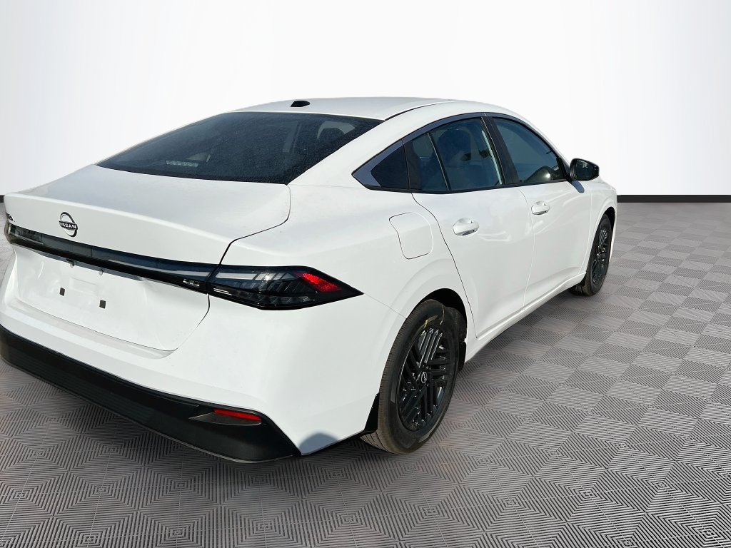 New 2027 Nissan Sentra SV FWD image 7
