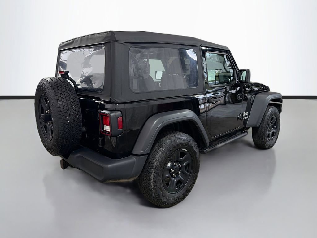 Used 2018 Jeep Wrangler Sport AWD/4WD image 10