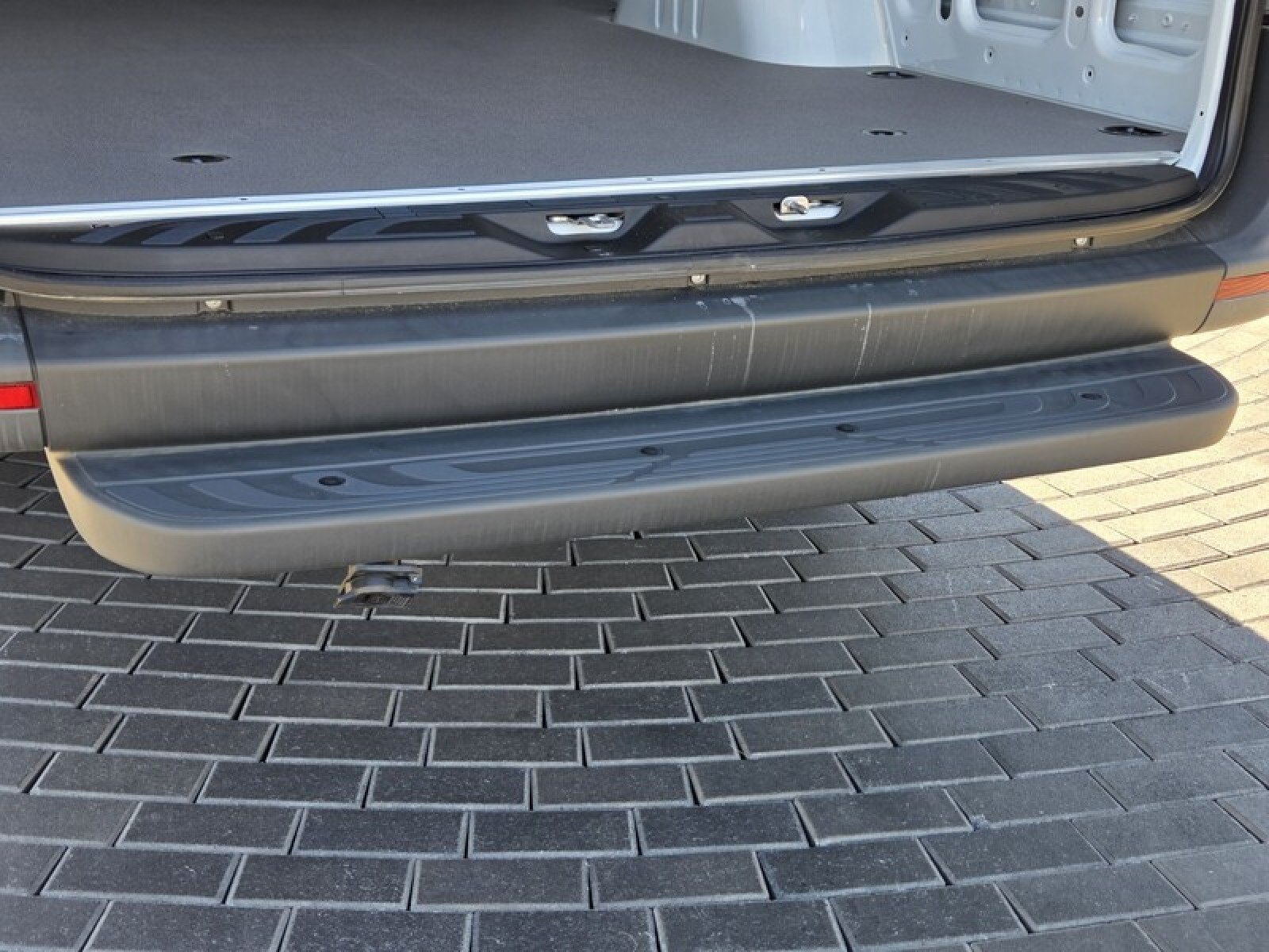 New 2025 Mercedes-Benz eSprinter 170 Cargo image 14