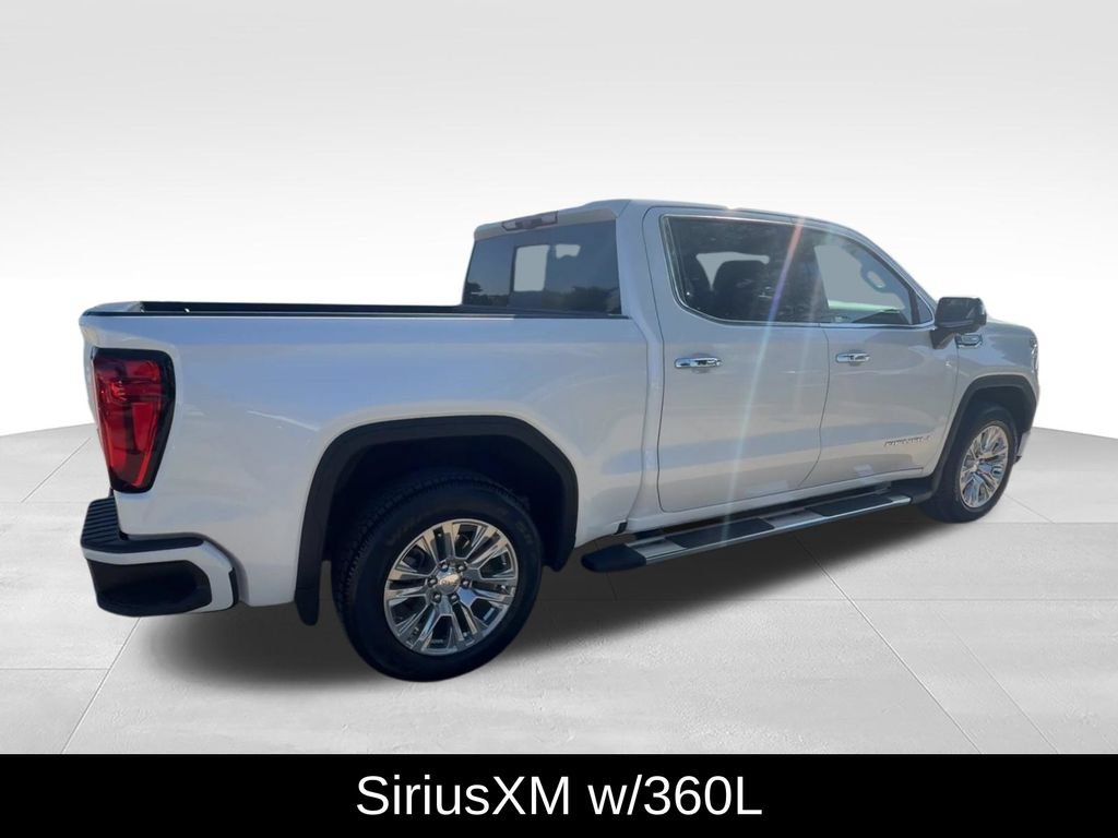 Used 2023 GMC Sierra 1500 Denali w/ Technology Package AWD/4WD image 9