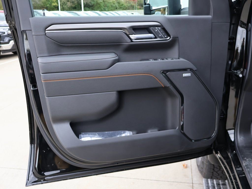 New 2026 GMC Sierra 3500 AT4 w/ AT4 Premium Plus Package image 12