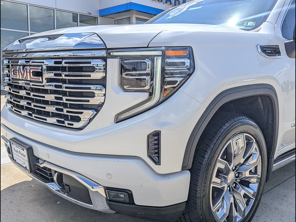 Used 2024 GMC Sierra 1500 Denali AWD/4WD image 13