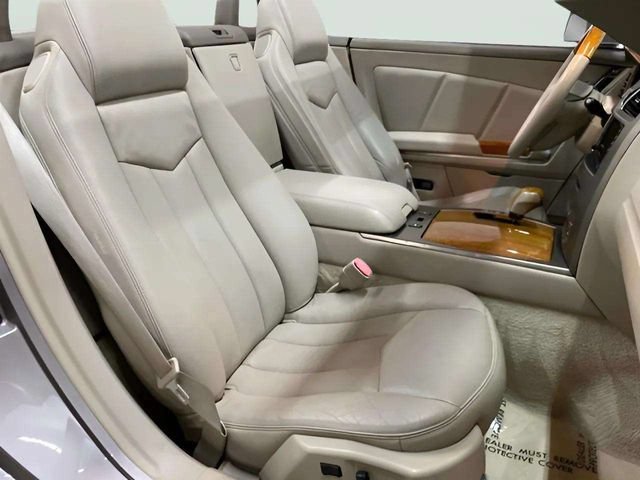 Used 2005 Cadillac XLR RWD image 65