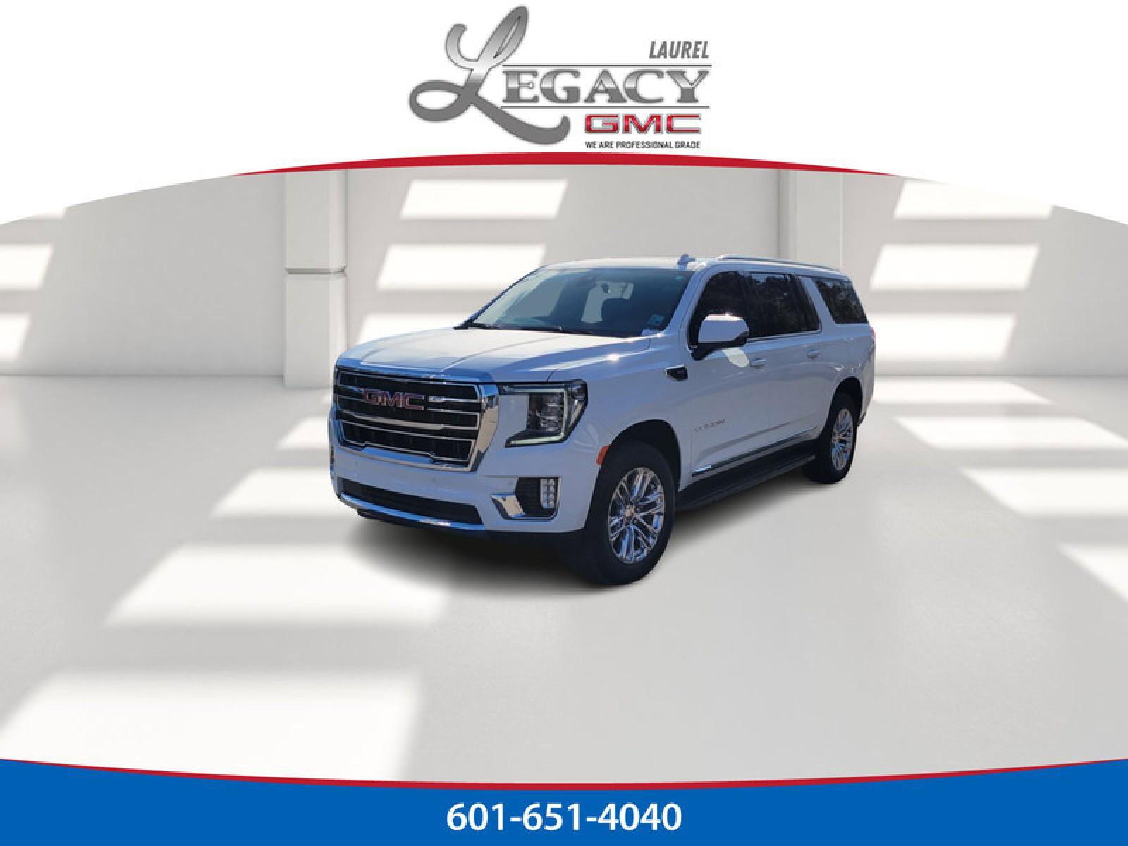 Used 2022 GMC Yukon XL SLT w/ SLT Premium Package