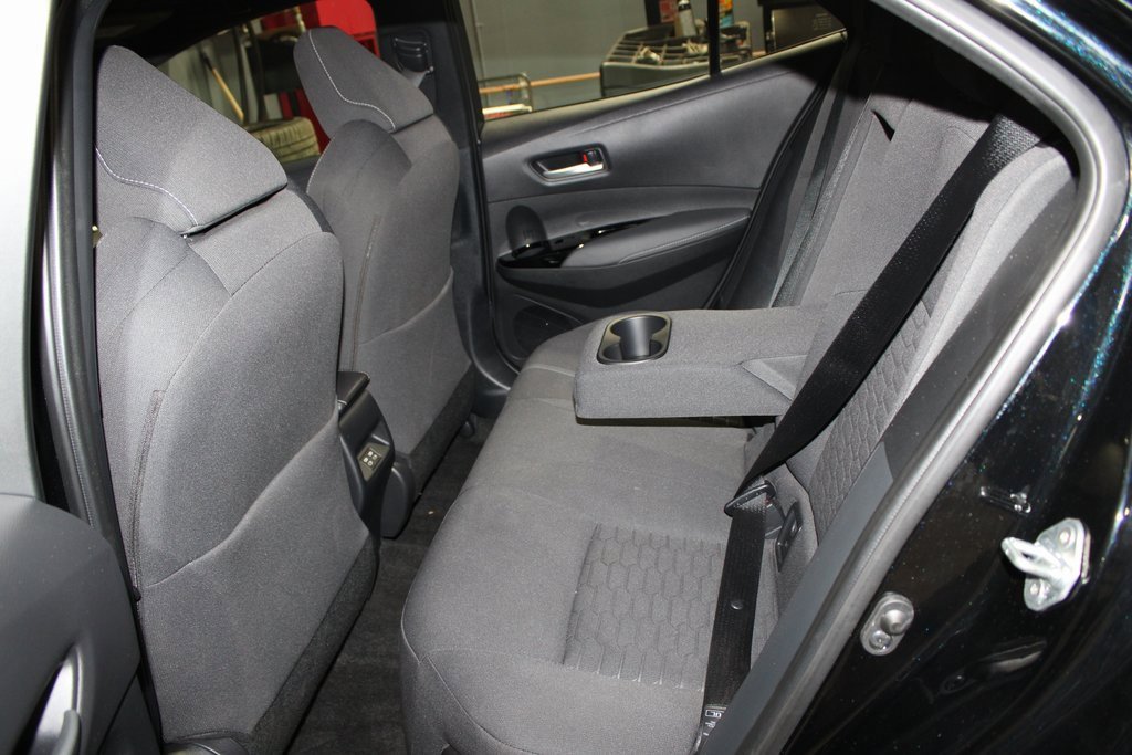 Used 2024 Toyota Corolla SE image 18