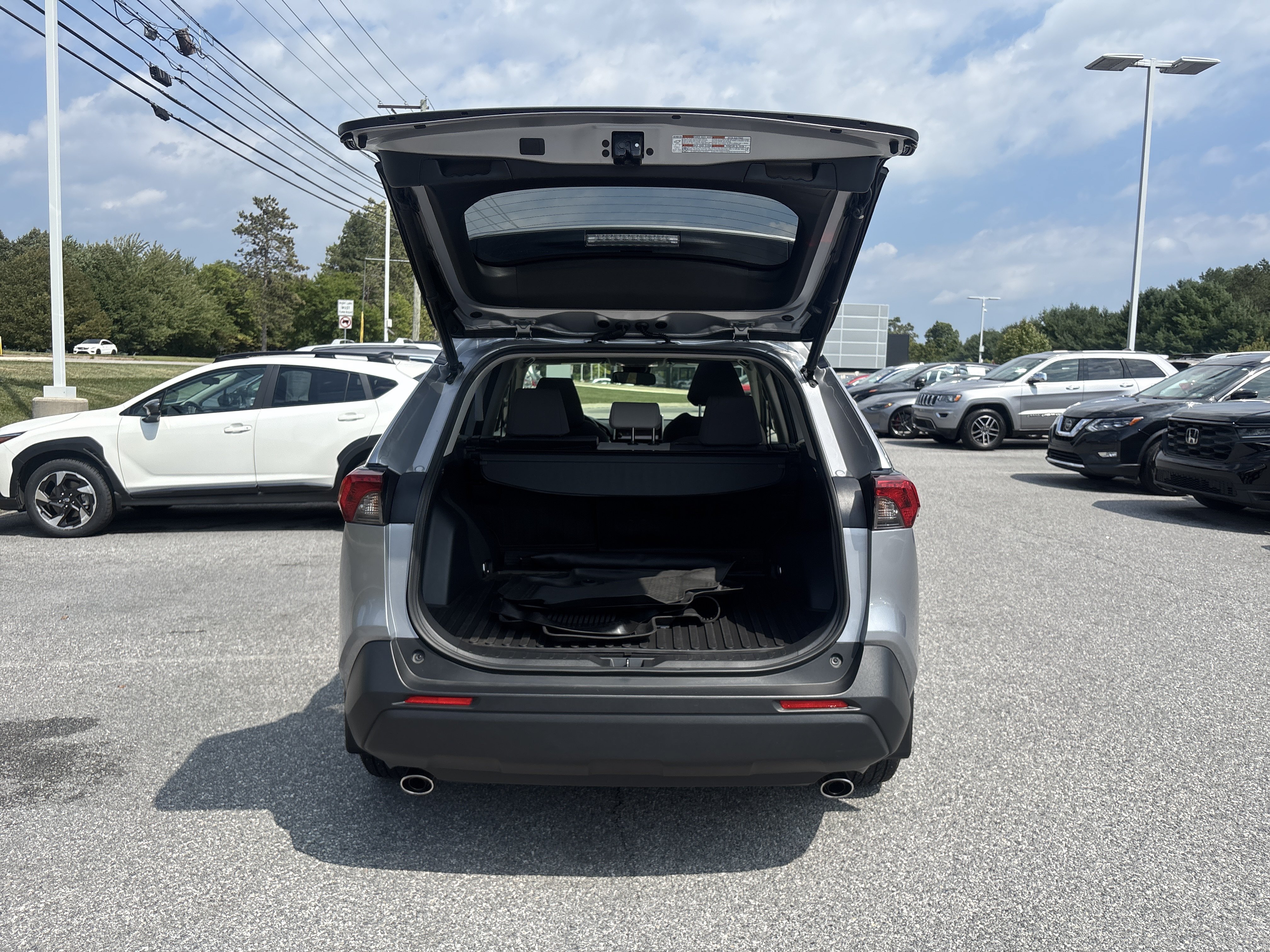Used 2023 Toyota RAV4 XLE w/ Convenience Package AWD/4WD image 26