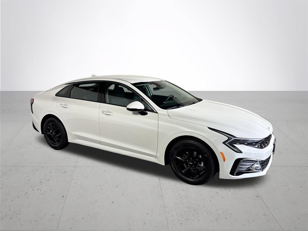 New 2026 Kia K5 LXS FWD image 4