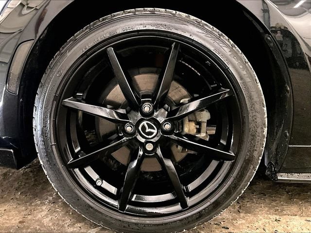 Used 2020 MAZDA MX-5 Miata RF Club RWD image 8