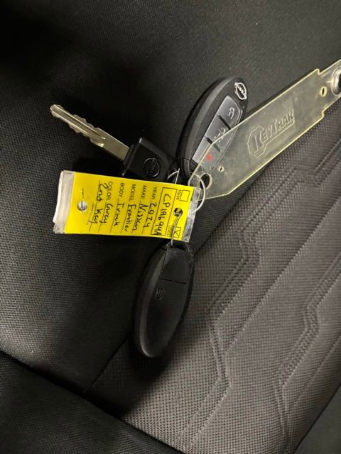 Used 2024 Nissan Frontier PRO-4X w/ Off-Road Protection Package image 25