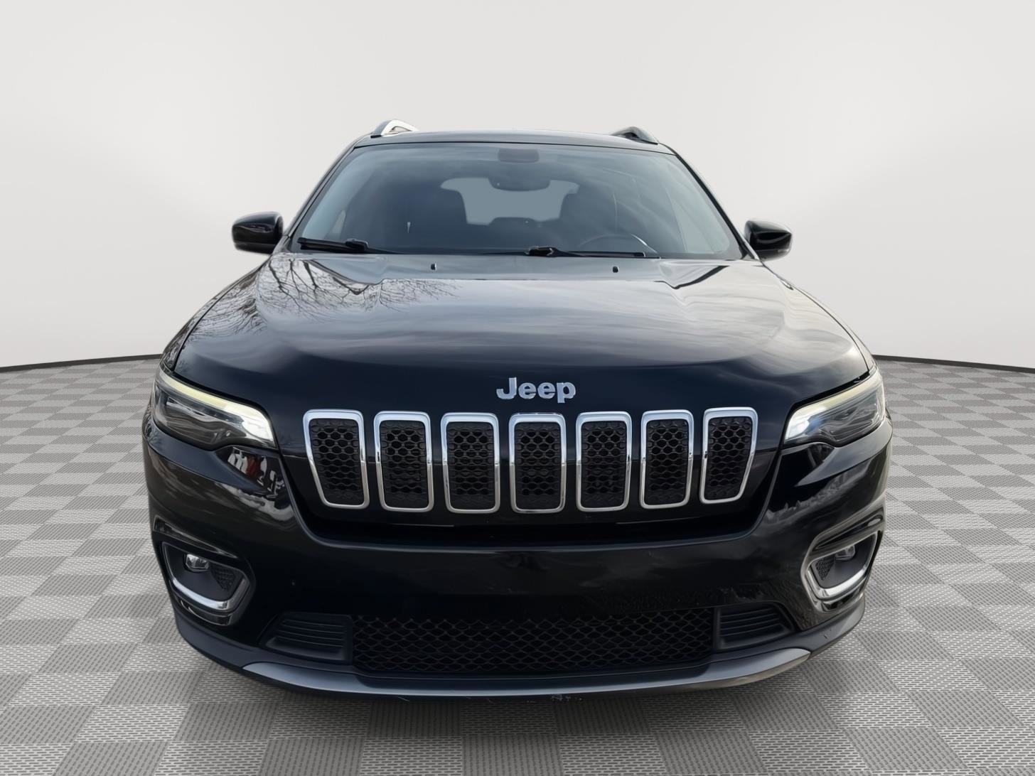 Used 2020 Jeep Cherokee Limited image 2