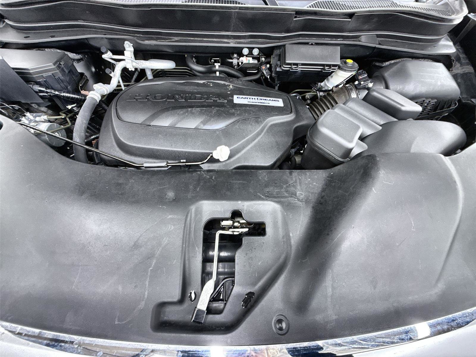 Used 2019 Honda Pilot Elite image 11