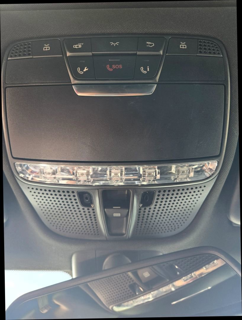 Used 2018 Mercedes-Benz C 300 Sedan image 26