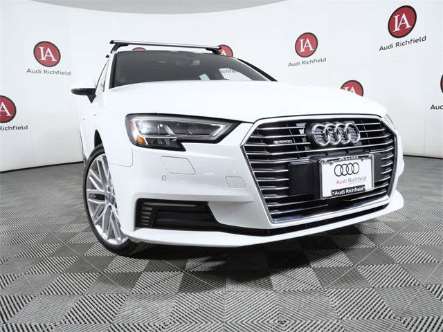 Used 2018 Audi A3 e-tron Premium Plus w/ Technology Package image 2