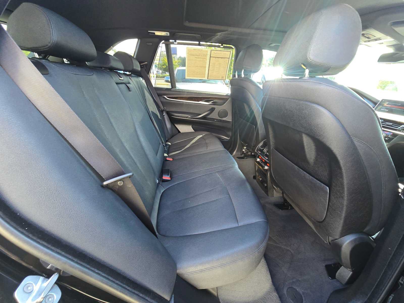 Used 2018 BMW X5 xDrive40e AWD/4WD image 12