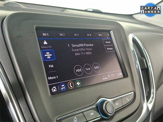 Used 2023 Chevrolet Equinox LT image 3