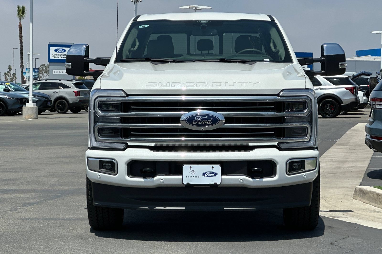 New 2026 Ford F250 Platinum w/ Platinum Plus Package AWD/4WD image 8
