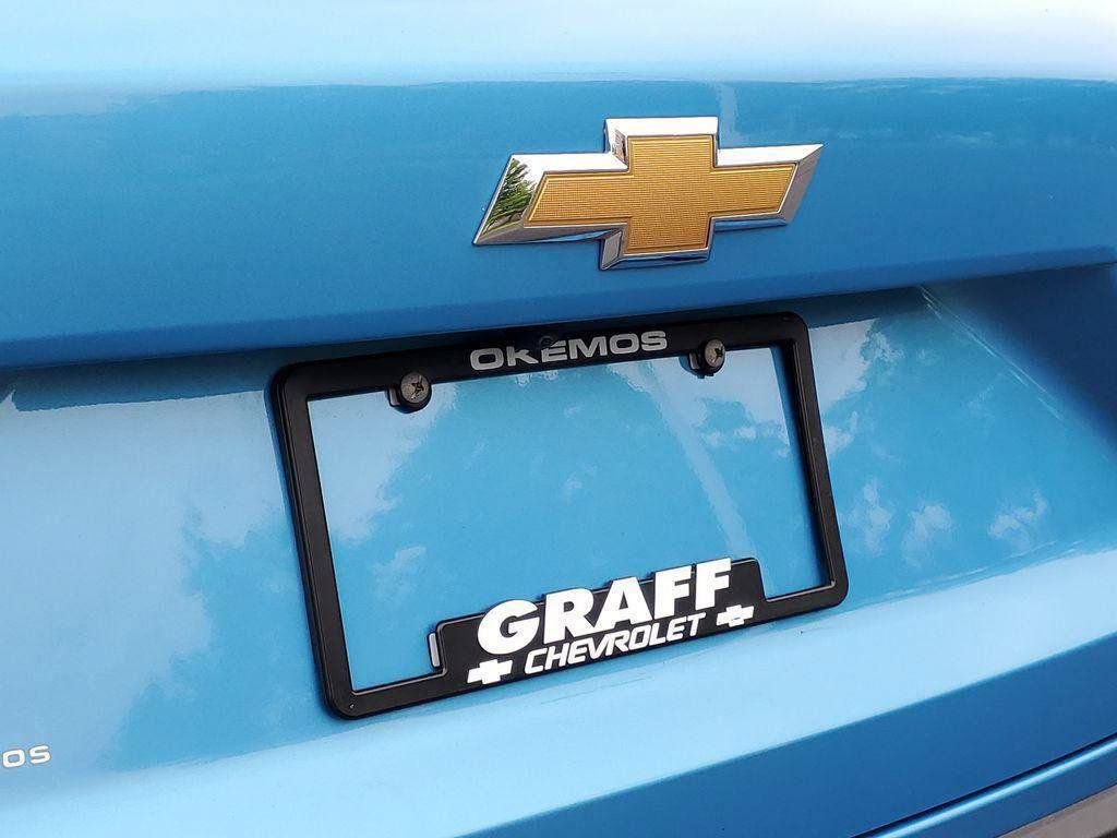 Used 2026 Chevrolet Trax LT w/ LT Convenience Package FWD image 32
