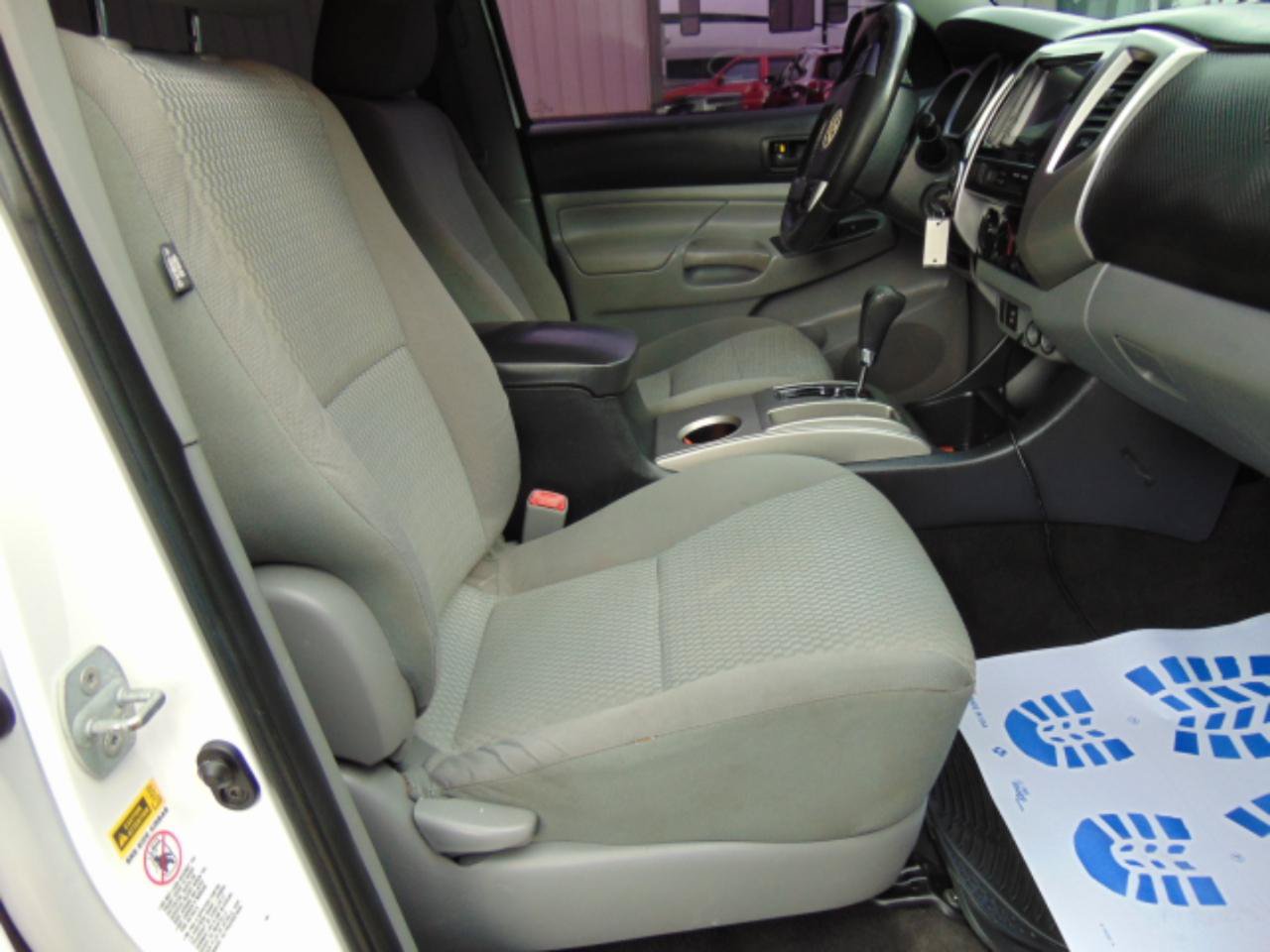 Used 2013 Toyota Tacoma 4x4 Double Cab w/ SR5 Pkg image 6