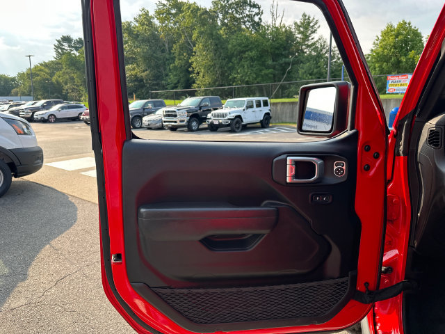 Used 2023 Jeep Wrangler Unlimited w/ Cold Weather Group AWD/4WD image 23