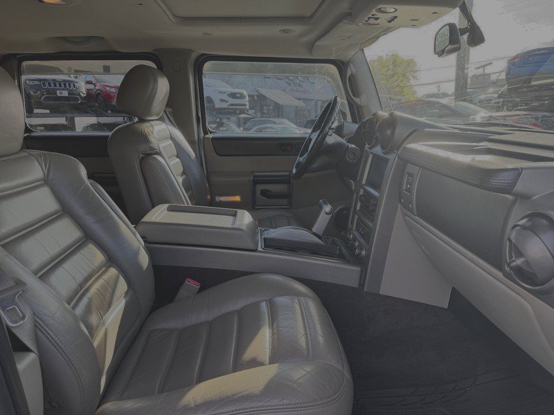Used 2003 HUMMER H2 w/ Preferred Equipment Group AWD/4WD image 28