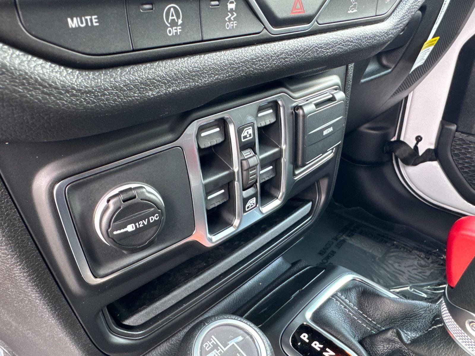 New 2026 Jeep Wrangler Unlimited Sport AWD/4WD image 23