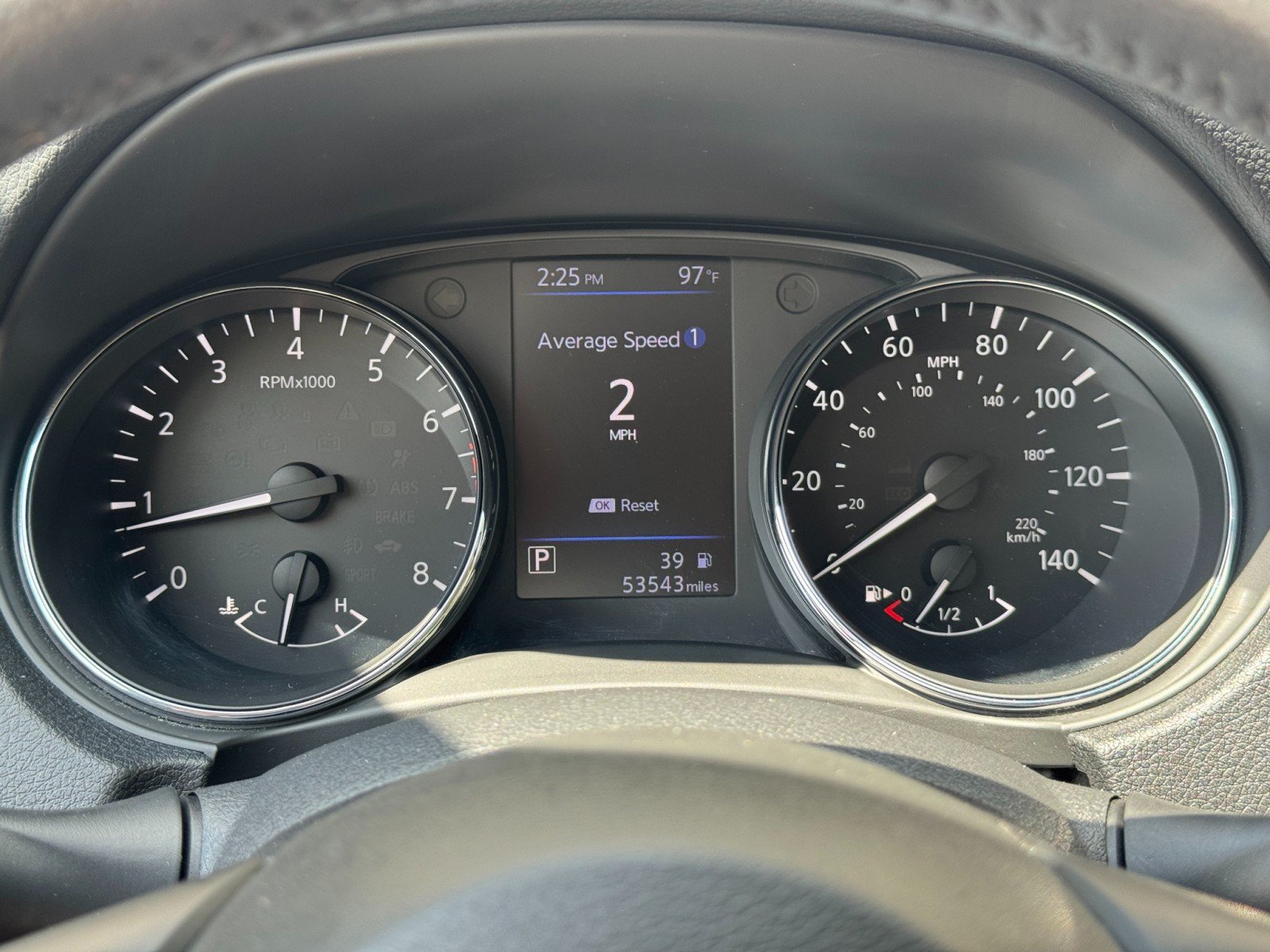 Used 2018 Nissan Rogue SV w/ Sun & Sound Touring Package AWD/4WD image 19