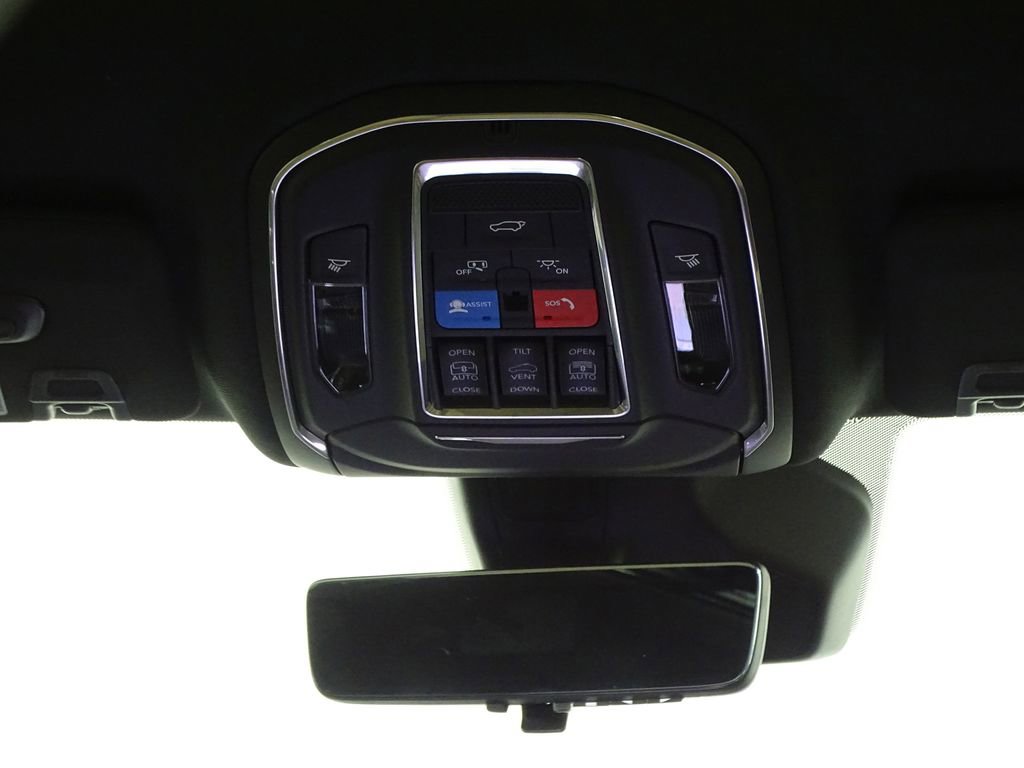 New 2025 Jeep Grand Cherokee L Limited image 33