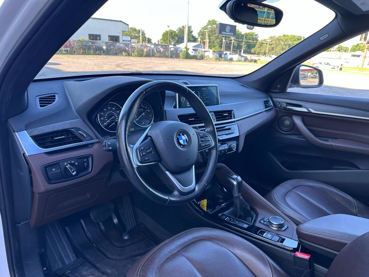 Used 2016 BMW X1 xDrive28i AWD/4WD image 11