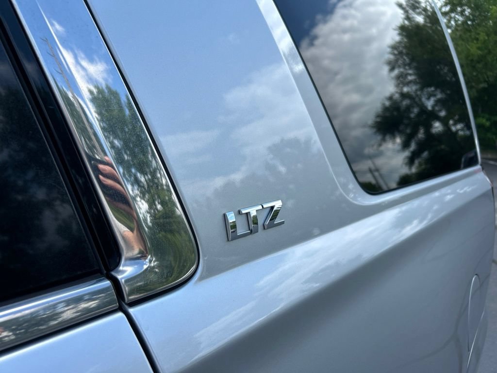 Used 2016 Chevrolet Tahoe LTZ AWD/4WD image 5