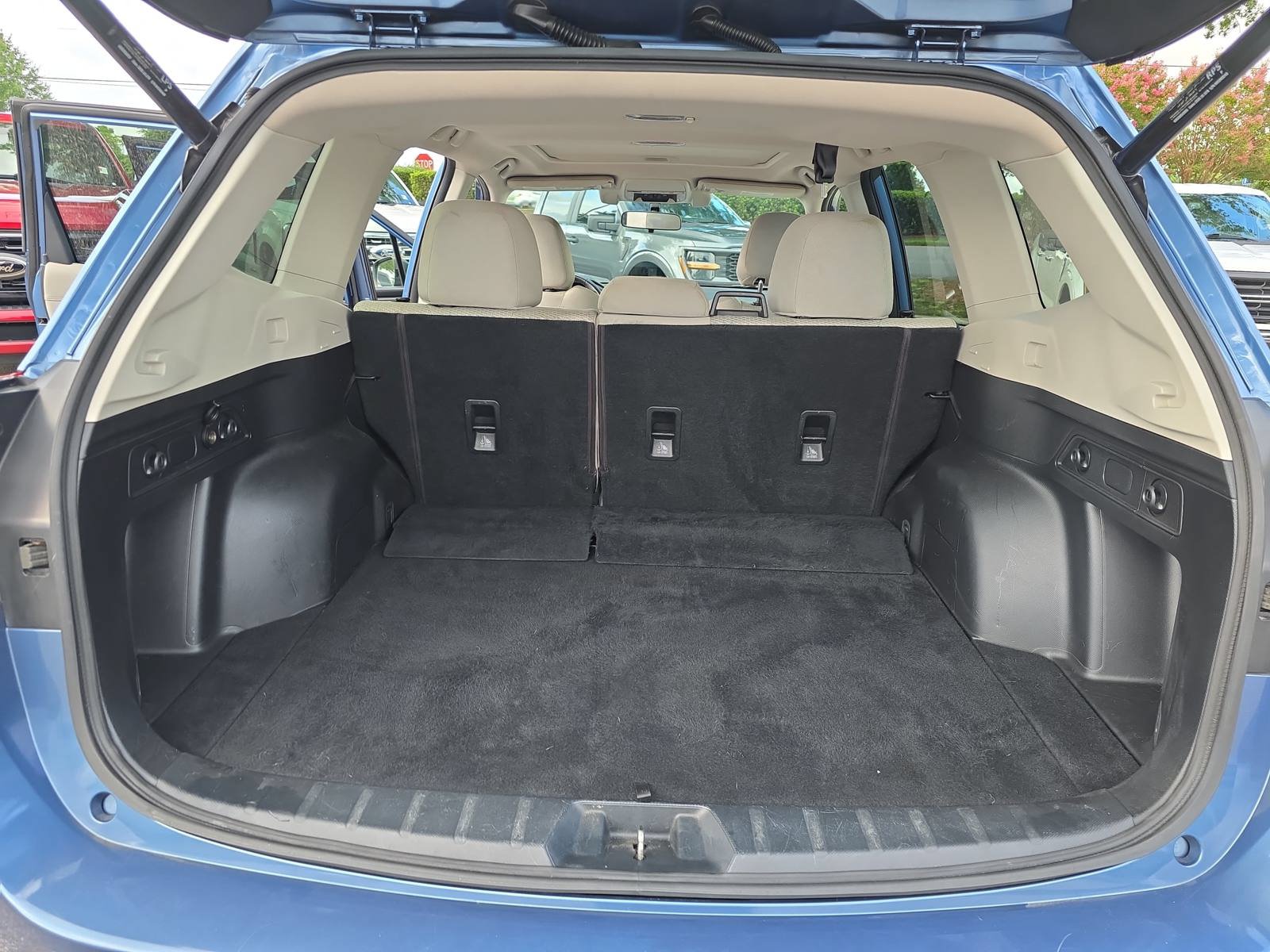 Used 2021 Subaru Forester Premium AWD/4WD image 12