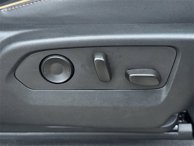 Certified 2023 GMC Yukon XL AT4 w/ AT4 Premium Package image 32