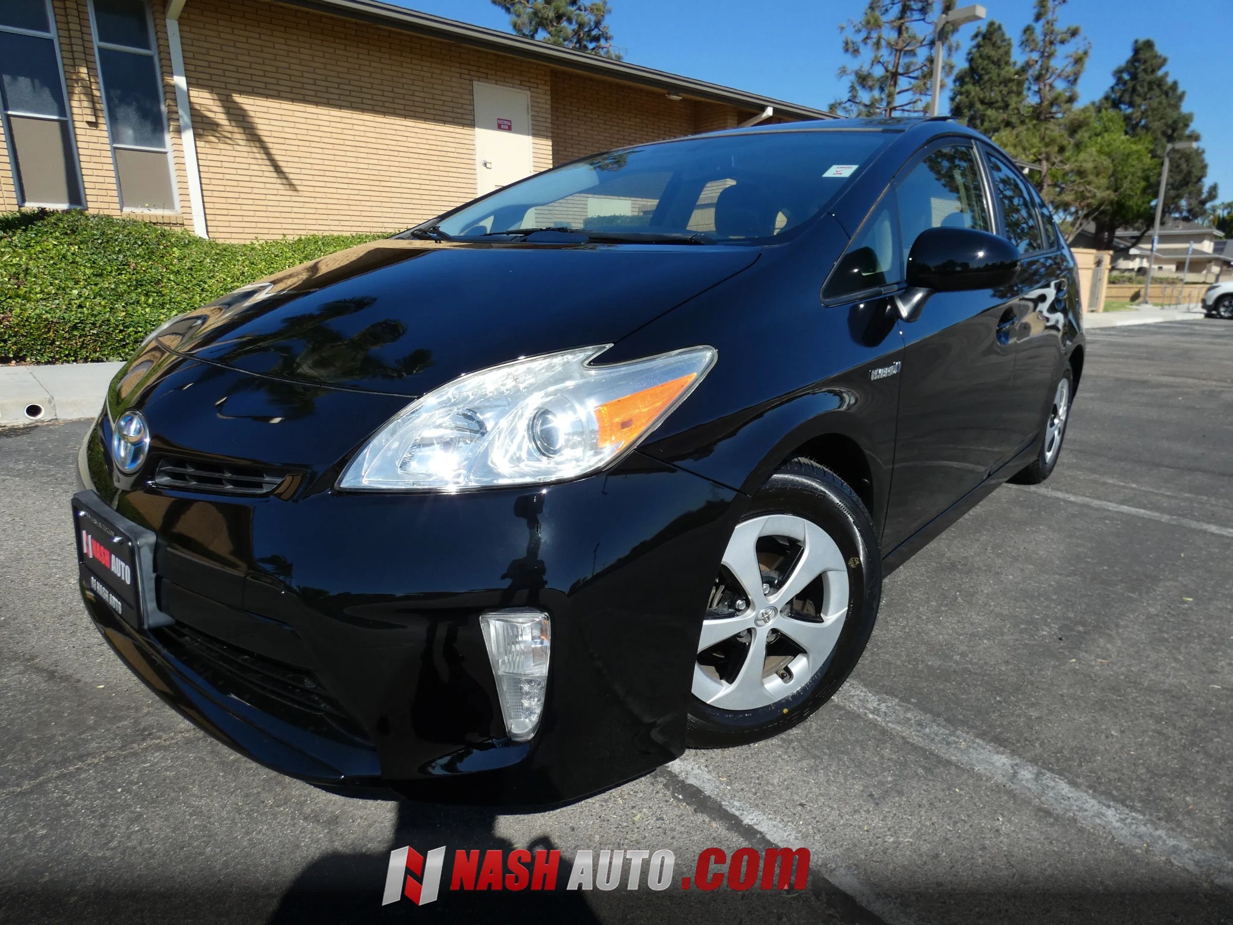 Used 2014 Toyota Prius Four w/ Solar Roof Package FWD image 15