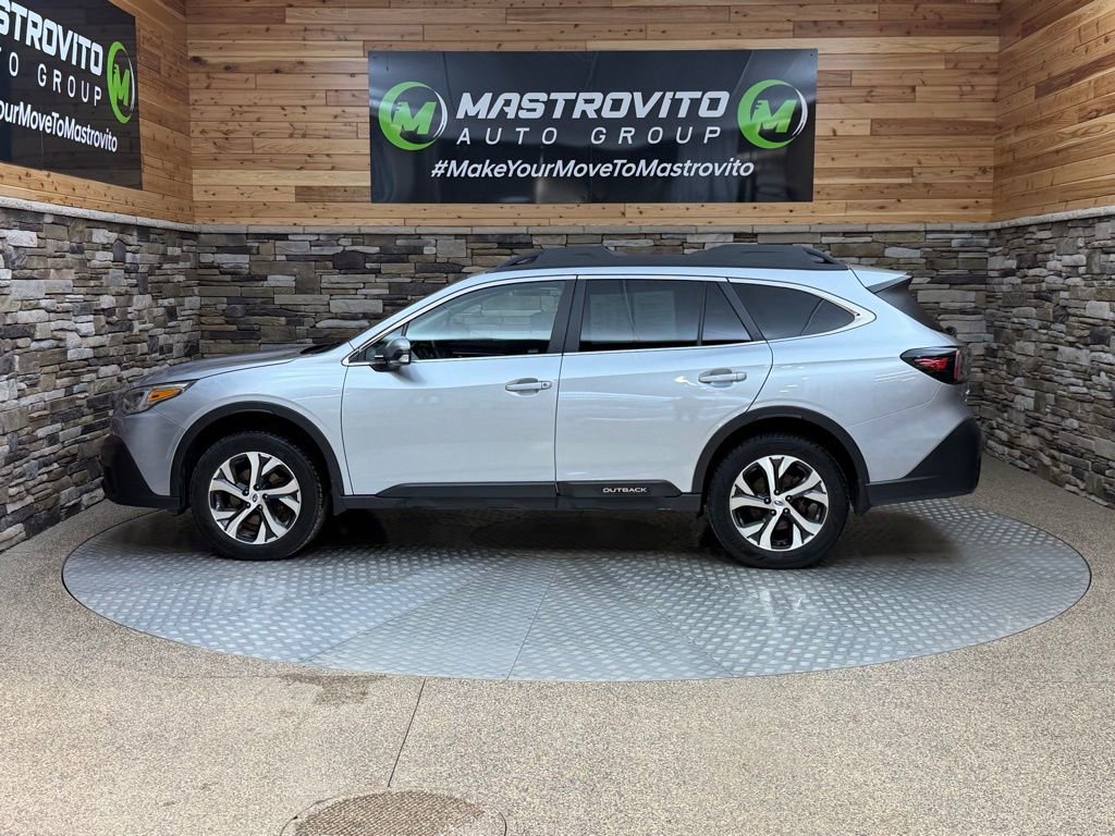 Used 2022 Subaru Outback Limited XT image 6