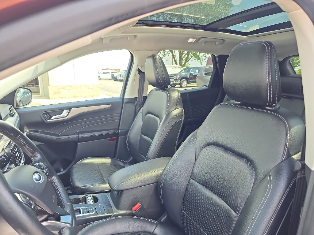 Used 2021 Ford Escape SEL AWD/4WD image 13