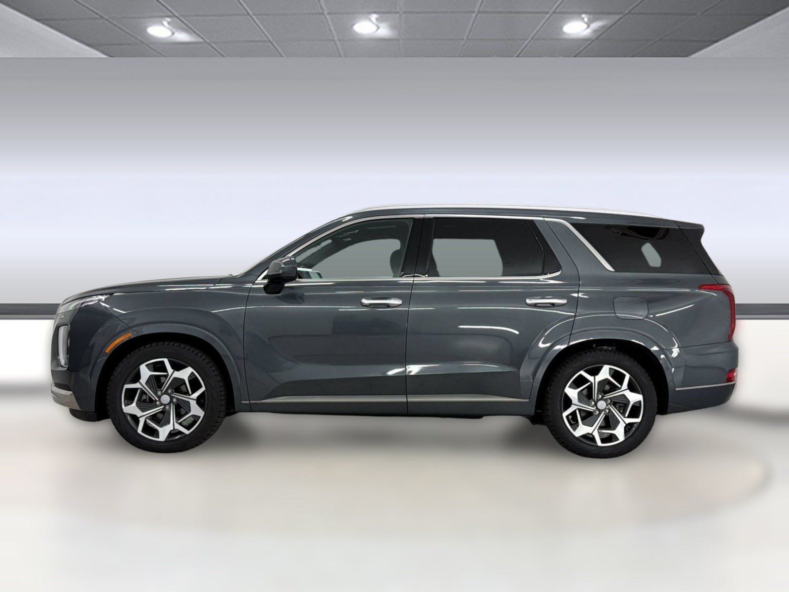 Used 2022 Hyundai Palisade Calligraphy w/ Cargo Package FWD image 2