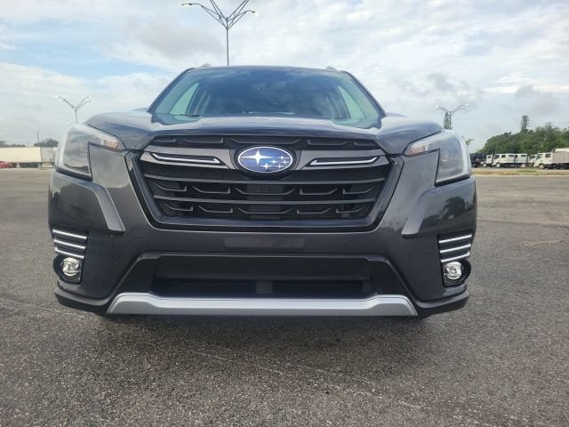 Certified 2023 Subaru Forester Touring AWD/4WD image 3