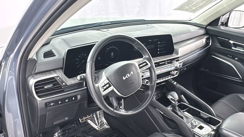 Used 2023 Kia Telluride SX image 38