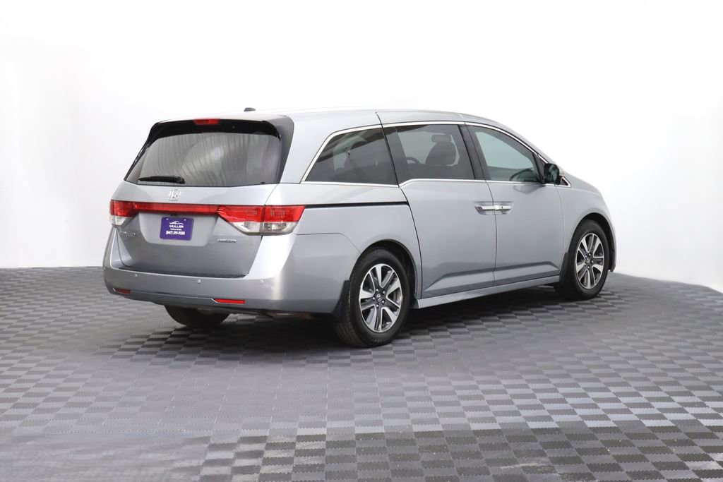 Used 2016 Honda Odyssey Touring image 8