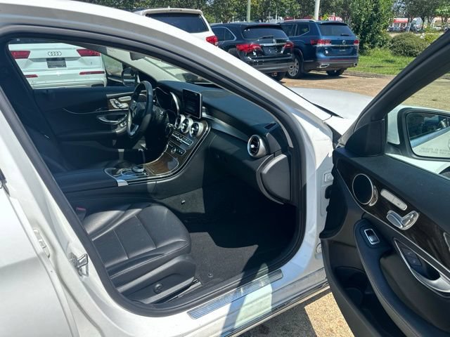 Used 2018 Mercedes-Benz C 300 4MATIC Sedan image 10