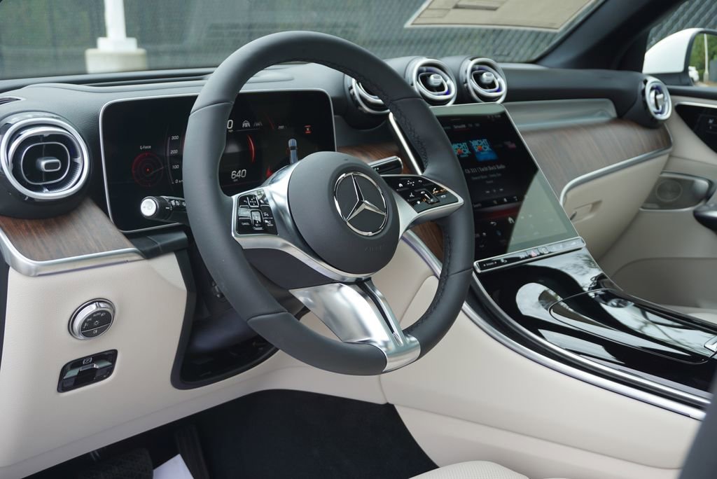 New 2026 Mercedes-Benz GLC 300 4MATIC image 25