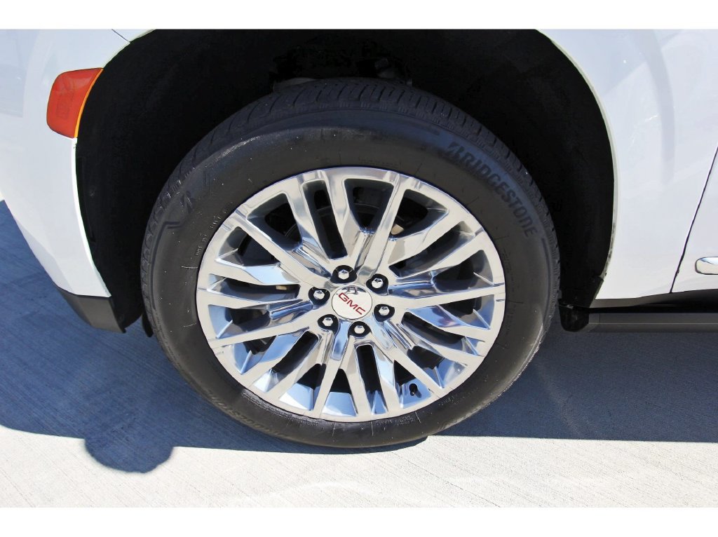 Used 2024 GMC Yukon Denali AWD/4WD image 31